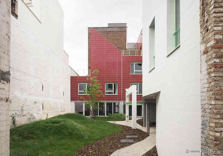 Vom Gewerbehof zum Wohnensemble
 - Umbau in Brüssel von Notan Office