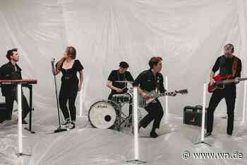 Zehn Bands für sechs bis acht Euro