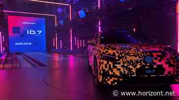 E-Passat: Mit dieser magischen Show feiert Volkswagen die Weltpremiere des ID.7