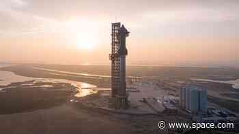 SpaceX working 'many issues' ahead of Thursday Starship launch, Elon Musk says