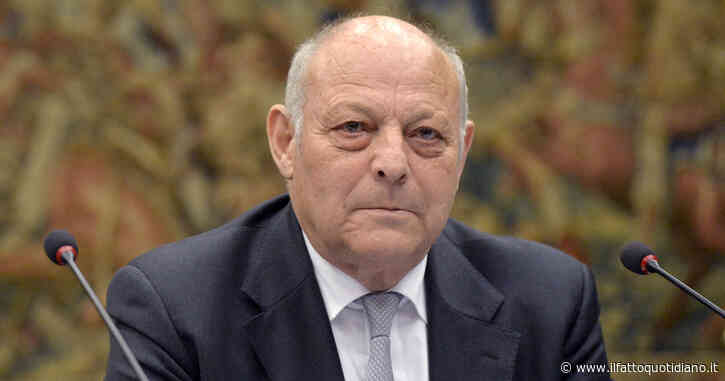 “Danno d’immagine”, la procura della Corte dei conti chiede 300mila euro all’ex presidente della Provincia di Bolzano Durnwalder