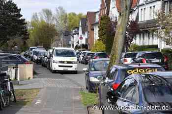 Stadt Paderborn soll Parkproblem im Weierstraßweg lösen
