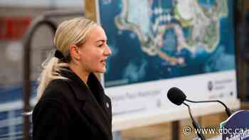 Infrastructure minister offers few details on business case for moving Ontario Science Centre