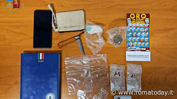 La pusher che si fa pagare le dosi con i Gratta e Vinci