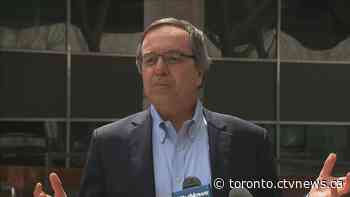Gil Penalosa drops out of Toronto mayoral race to support Olivia Chow