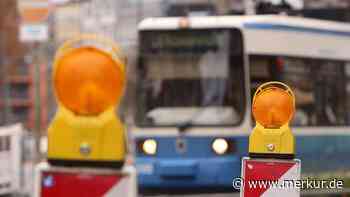 Trambahn in München entgleist: Großeinsatz und erhebliche Behinderungen im Stadtzentrum