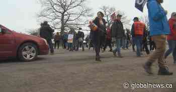 Picket lines go up in N.B. as part of federal government workers’ strike