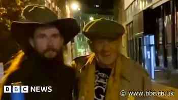 Gandalf meets 'Gandalf': Ian McKellen surprises fan