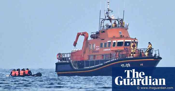 Lords could defeat plan to ignore ECHR small boat rulings, ministers warned