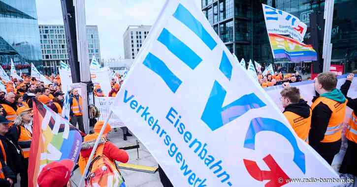 EVG ruft auch Beschäftigte bei Transdev zu Warnstreik auf