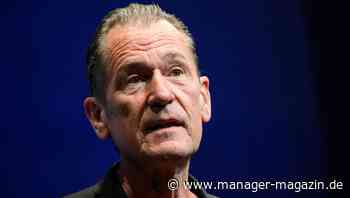 Mathias Döpfner: Axel Springer Chef wirkt angezählt, KKR hält zu ihm