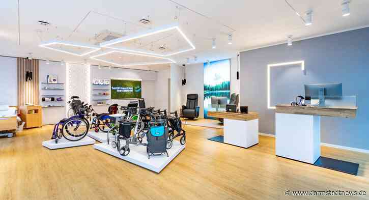 Sanitätshaus Klein aus Darmstadt und OBV storedesign aus Vreden im Storebook des deutschen Ladenbau Verbandes für erfolgreiches Ladenbau-Projekt ausgezeichnet