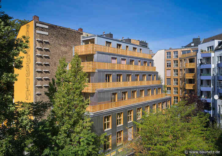 Baugruppe in Baulücke
 - Wohnensemble von IFUB* in Berlin