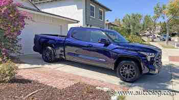 2023 Toyota Tundra CrewMax Long Bed Driveway Test: Emphasis on loooong