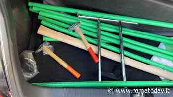 Romanisti a caccia di olandesi: sequestrate mazze, bastone e martelli