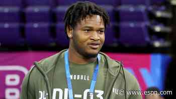 Lions GM: 'Felt better about' Carter after visit