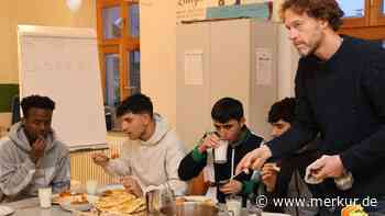 Ramadan - welche Regeln gelten und wer macht mit? Zu Besuch beim Fastenbrechen in Wolfratshausen