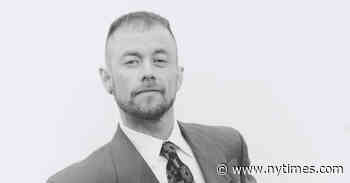 Loren Cameron, 63, Dies; His Camera Brought Transgender Men to Light