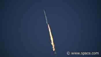 Watching SpaceX's Starship launch as the world's largest rocket felt simply unreal (video)