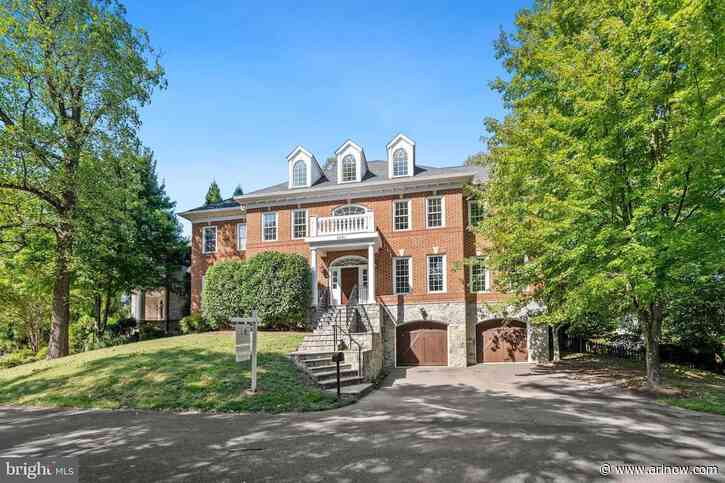 Smallest and largest homes sold in Arlington (Mar-Apr 2023)