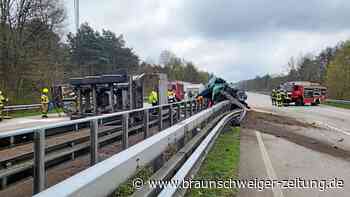 Schwerer Lkw-Unfall auf A27 bei Schwanewede - Vollsperrung