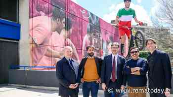 Alla stazione Marconi c'è un nuovo murale: è dedicato al Giro D'Italia
