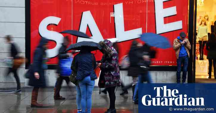 Retail sales in Great Britain dampened by poor weather