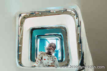 Hannah Jadagu shares "Admit It," announces fall tour