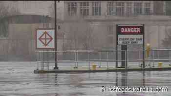 State leaders prepare for major river flooding