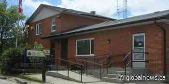 Manitoba woman dies in hospital after falling out of moving vehicle, RCMP say