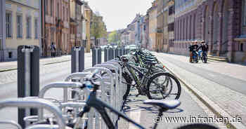 Bamberg: Mehr Fahrradstellplätze für Schüler - Abstellanlage wurde installiert