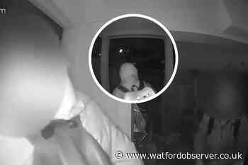 Police unable to find Water Lane, Kings Langley, burglars