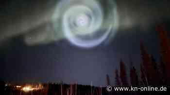 Riesige Leuchtspirale über Nachthimmel von Alaska entdeckt – was dahinter steckt