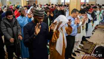 Eid prayers bring Manitoba's Muslim community together