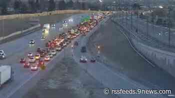 Northbound I-225 reopens in Aurora after semis crash