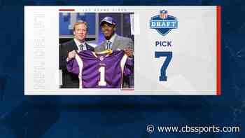 Ranking best NFL draft picks of all time: Adrian Peterson leads the top five players ever selected at No. 7