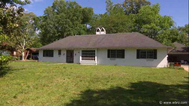 Squatters invaded house, put it up for sale after owners died