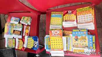 Gratta e vinci abusivi nel bar, sequestrati 795 tagliandi