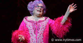 Barry Humphries, Comedian Who Created Dame Edna Everage, Dies at 89