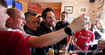 Movie star Paul Rudd drinks with Wrexham fans before big game