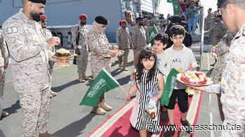 Kämpfe im Sudan: Erste Ausländer in Sicherheit gebracht