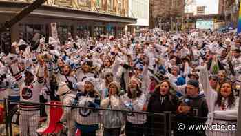 Jets fans bring playoff vibes, electric energy to Winnipeg's 1st whiteout street party since 2019
