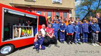Dornburger Jugendfeuerwehr feiert Freundschaft mit Treuener Feuerwehr - die Bilder
