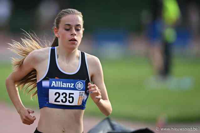 Elena Kluskens met de steun van zus Jana nummer één op de 800 meter: “Jammer dat ik de EK-limiet nog niet gehaald heb”
