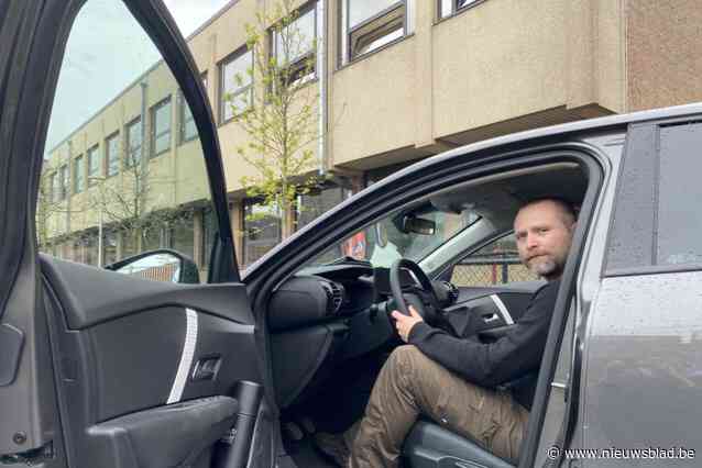 Ouders kamperen aan school voor plekje in buitengewoon onderwijs: “Je wil het beste voor je kind”