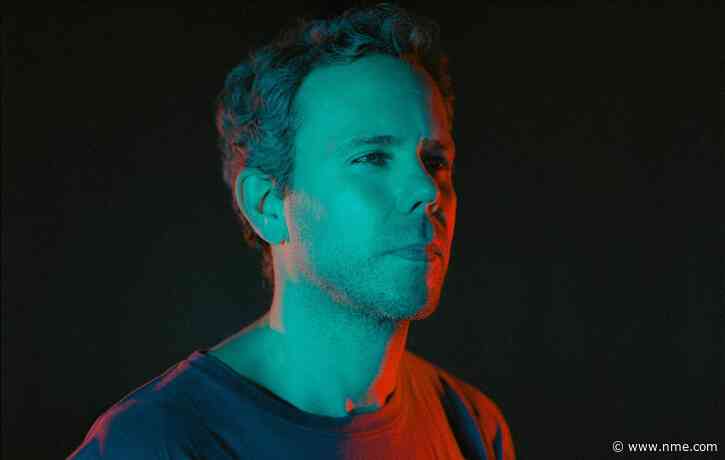 M83 call off show after one song and refund fans