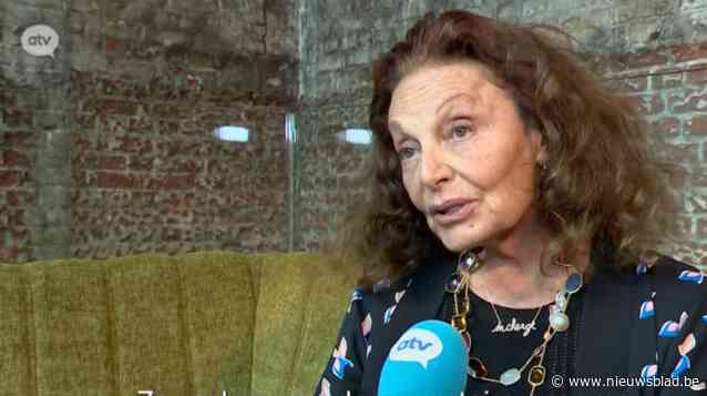 Mode-icoon Diane von Fürstenberg brengt bezoek aan Red Star Line Museum en musical: “Doet me denken aan eigen verleden”