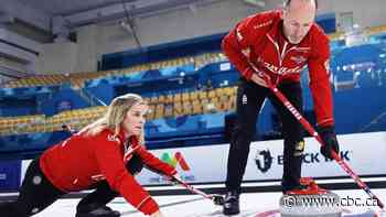 Canada's Jennifer Jones, Brent Laing handed 1st loss at mixed curling worlds