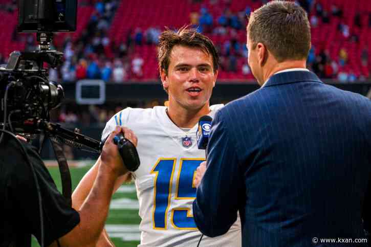 Phil Dawson's advice to Cameron Dicker: 'Give yourself space to enjoy moments'