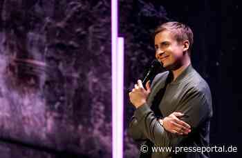 "Flamingos am Kotti": Till Reiners mit seinem aktuellen Programm in 3sat